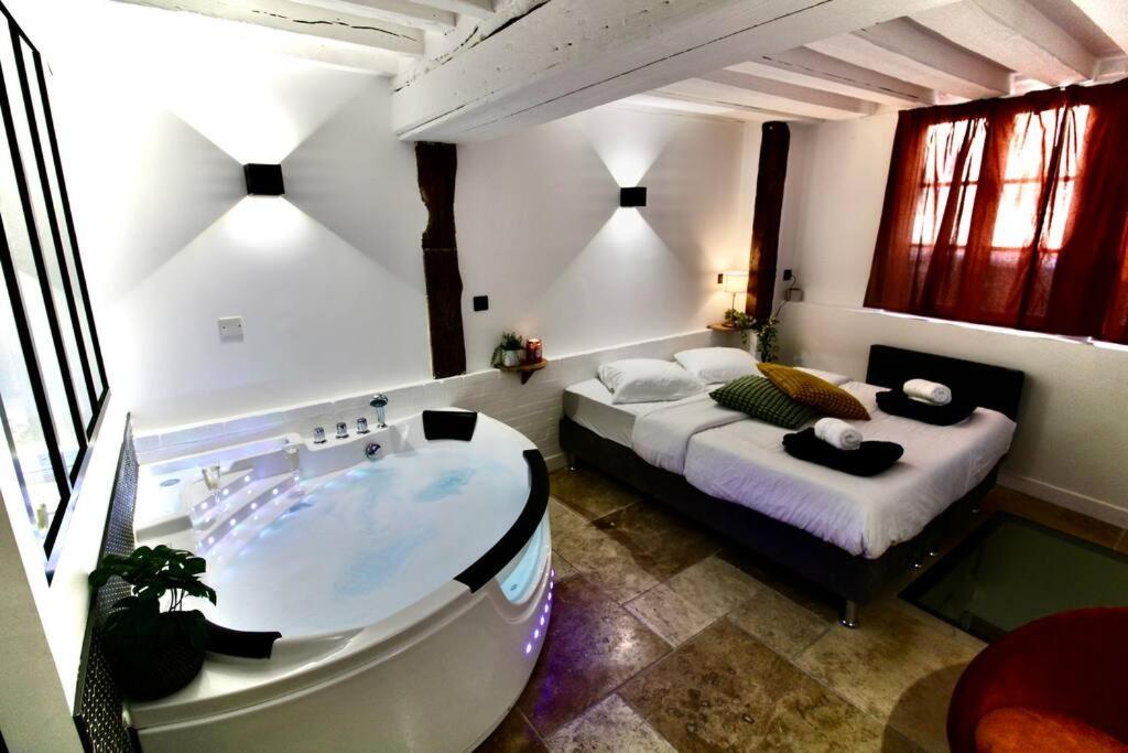 Le Spa Beauvoisine - Jacuzzi Sauna Rouen Centre Free Parking 외부 사진